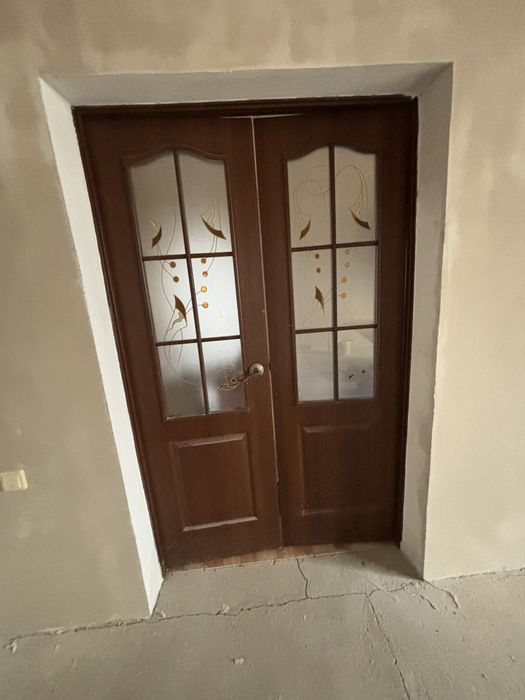 Продам двери недорого