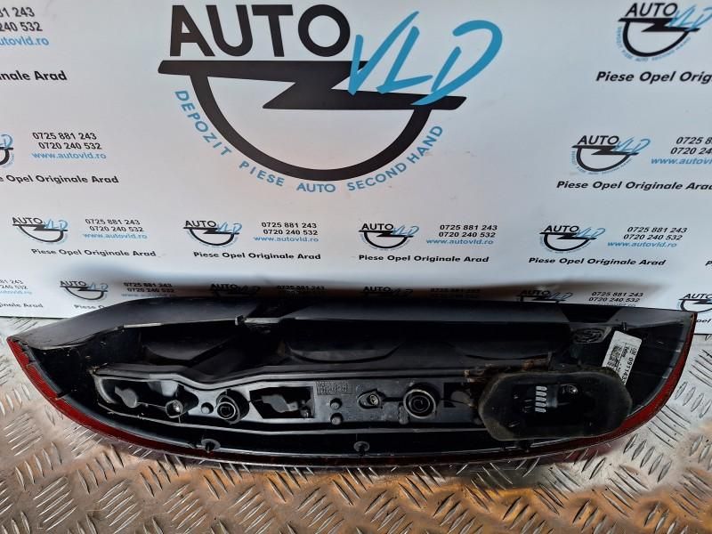 Stop aripa dreapta Opel Corsa C