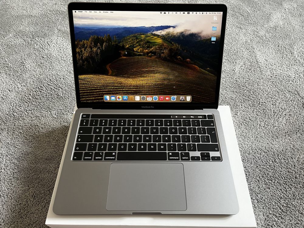 Vand Macbook pro 2020 touchbar i5