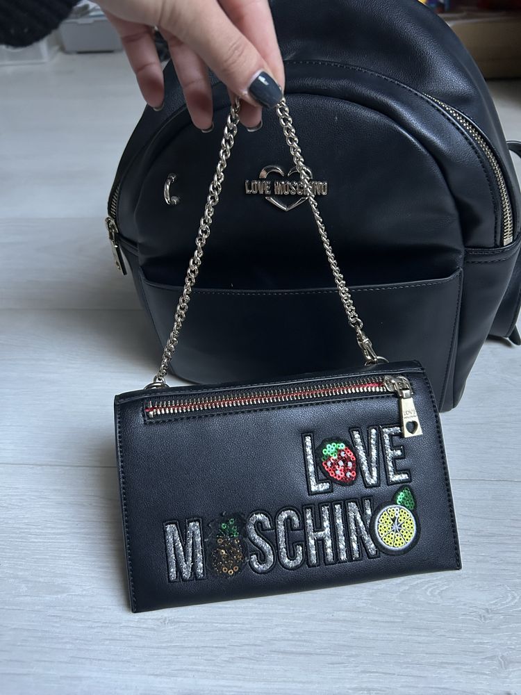 Ghiozdan Moschino+ geanta/portofel
