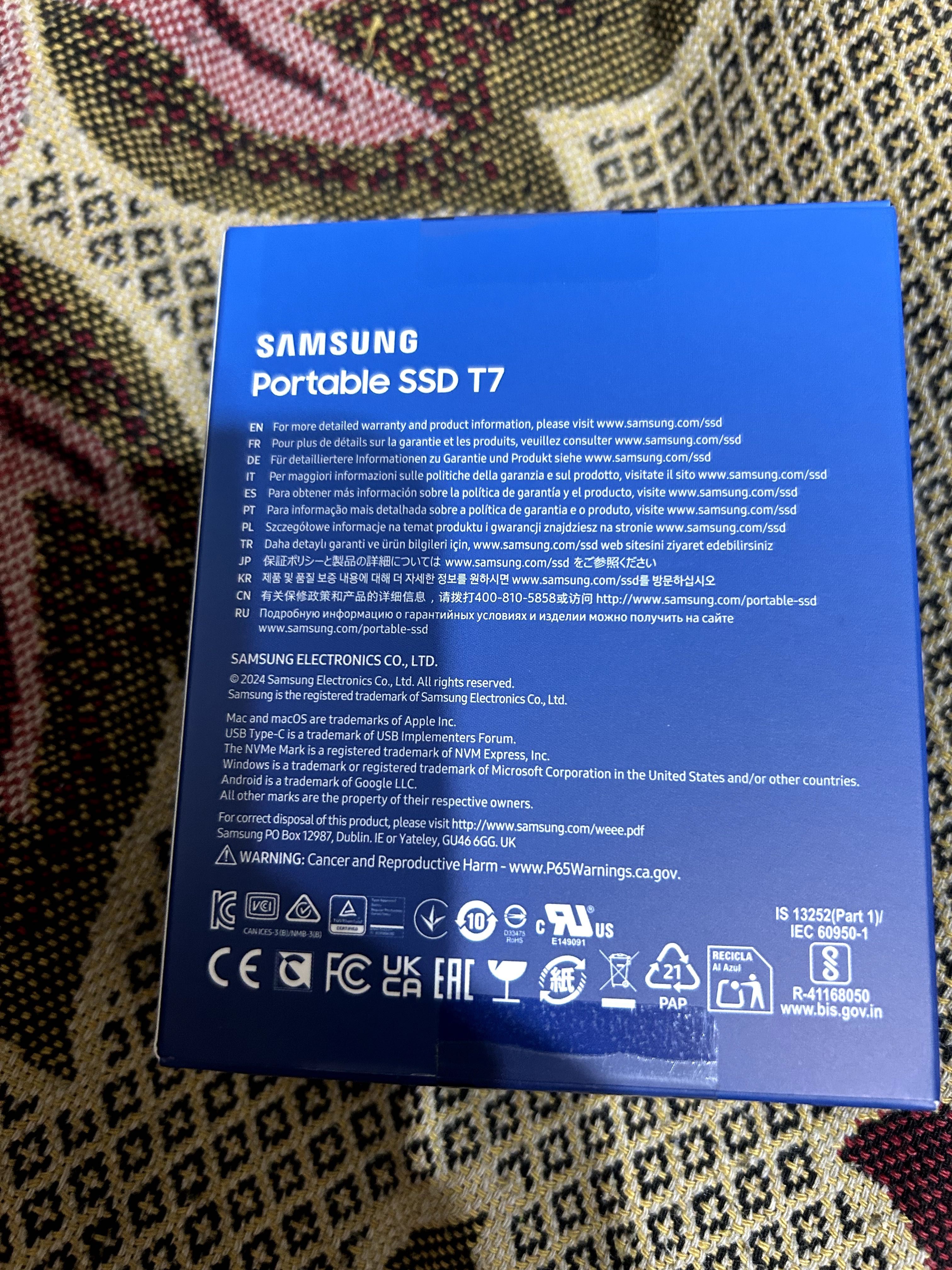 Samsung ssd T7 2Tb новый