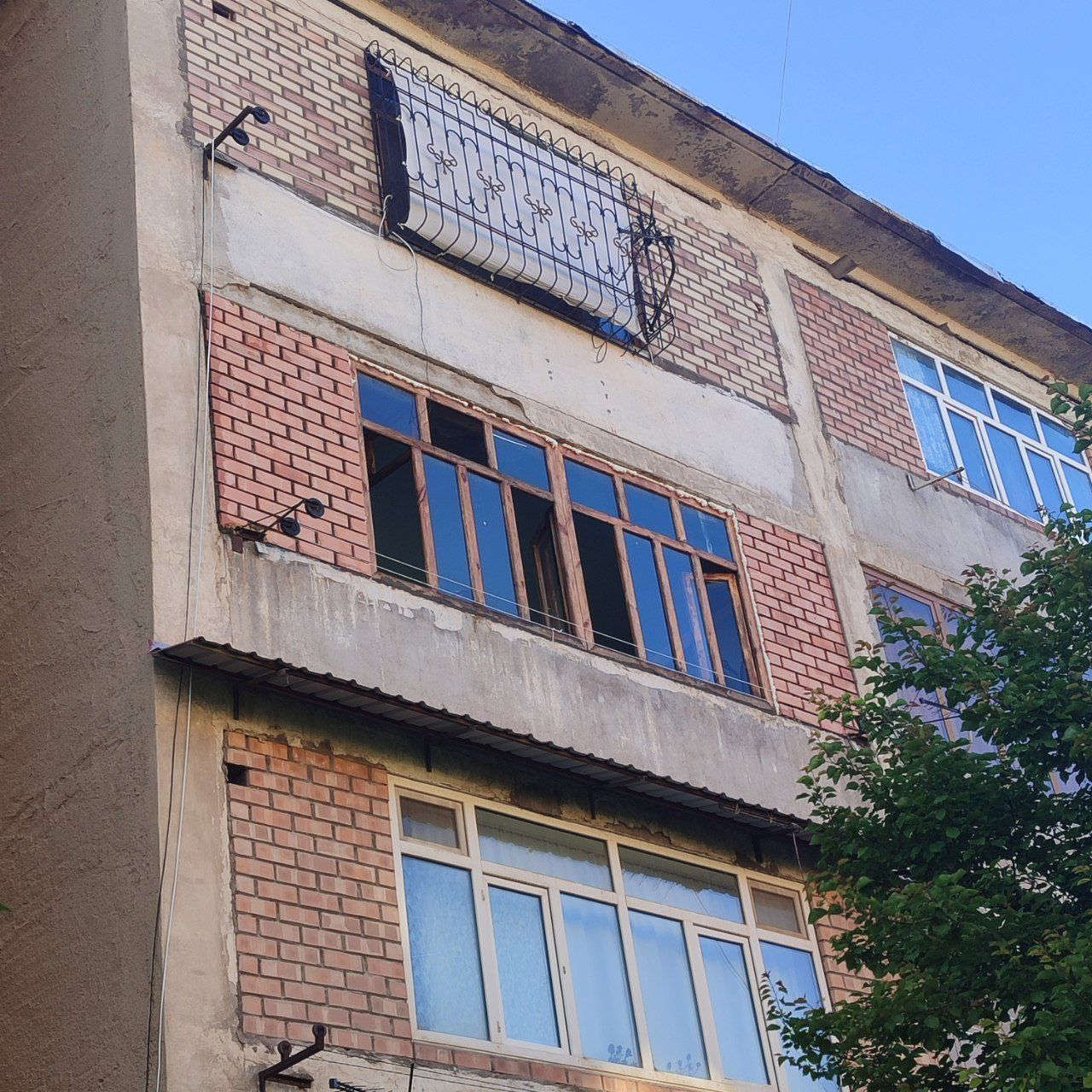 Balkonga gʻisht termamiz.Kladka balkon Кирпичная кладка