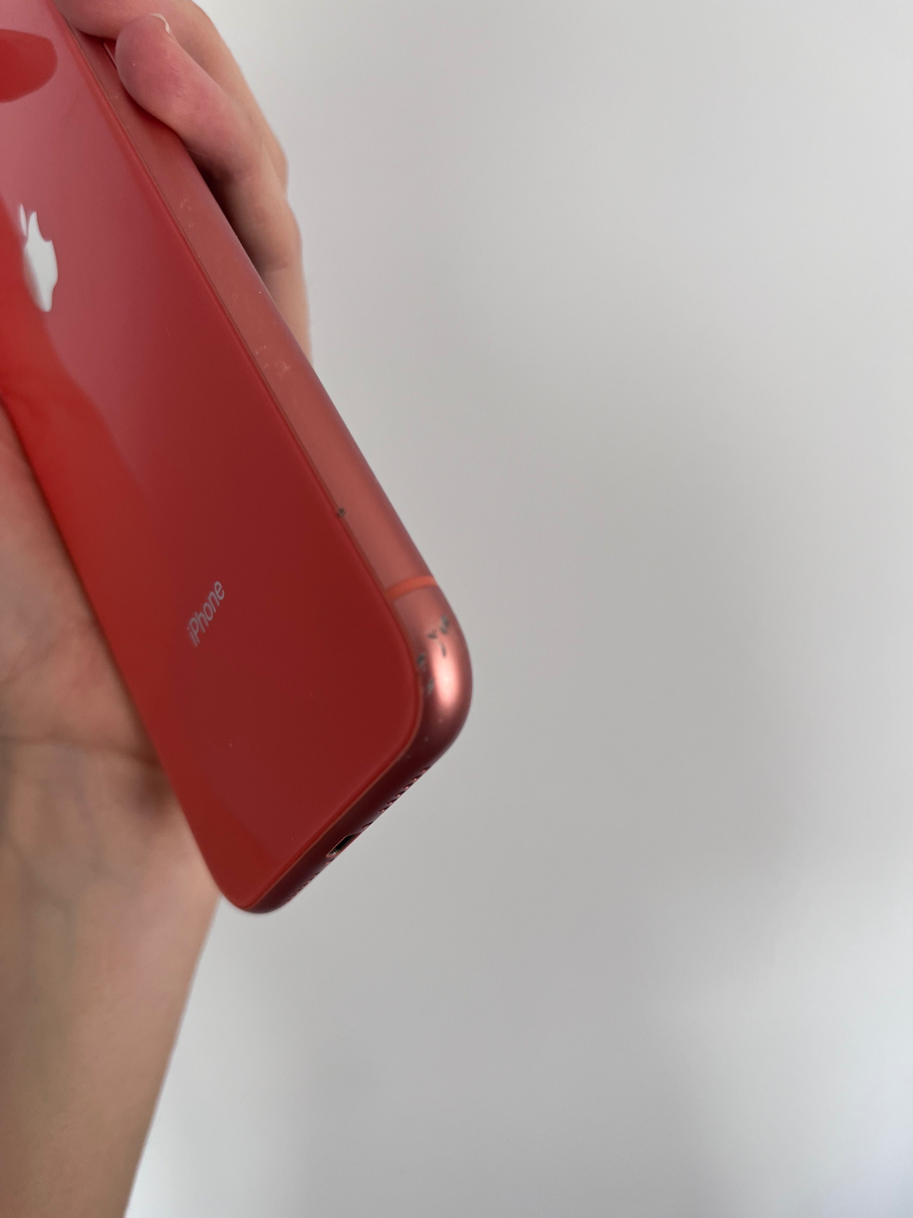 iPhone XR, 128 GB, цвят корал