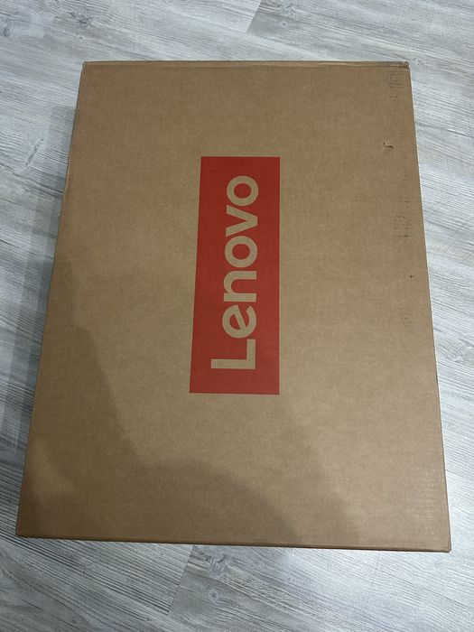 Lenovo IdeaCentre AIO 27ARR9