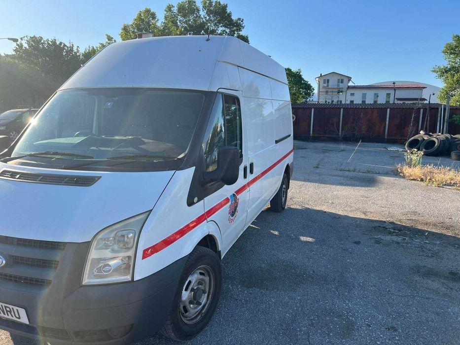 Ford transit T350L RWD