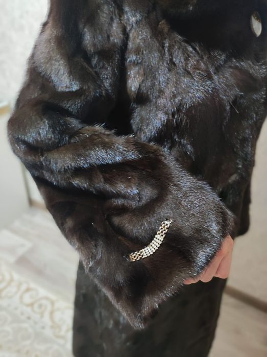 Греческая шуба срочно продаю