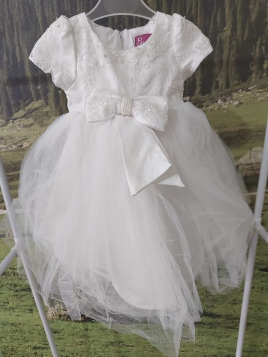 Платья детские нарядные