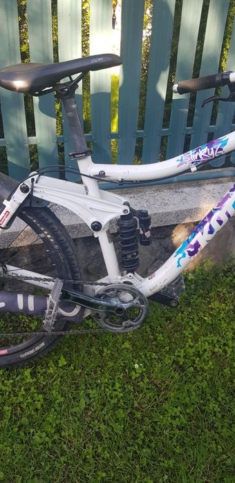 Vand Bicicleta Kona Stinky 6