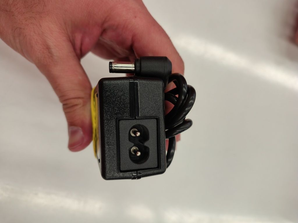 Power Adapter 65 Watt