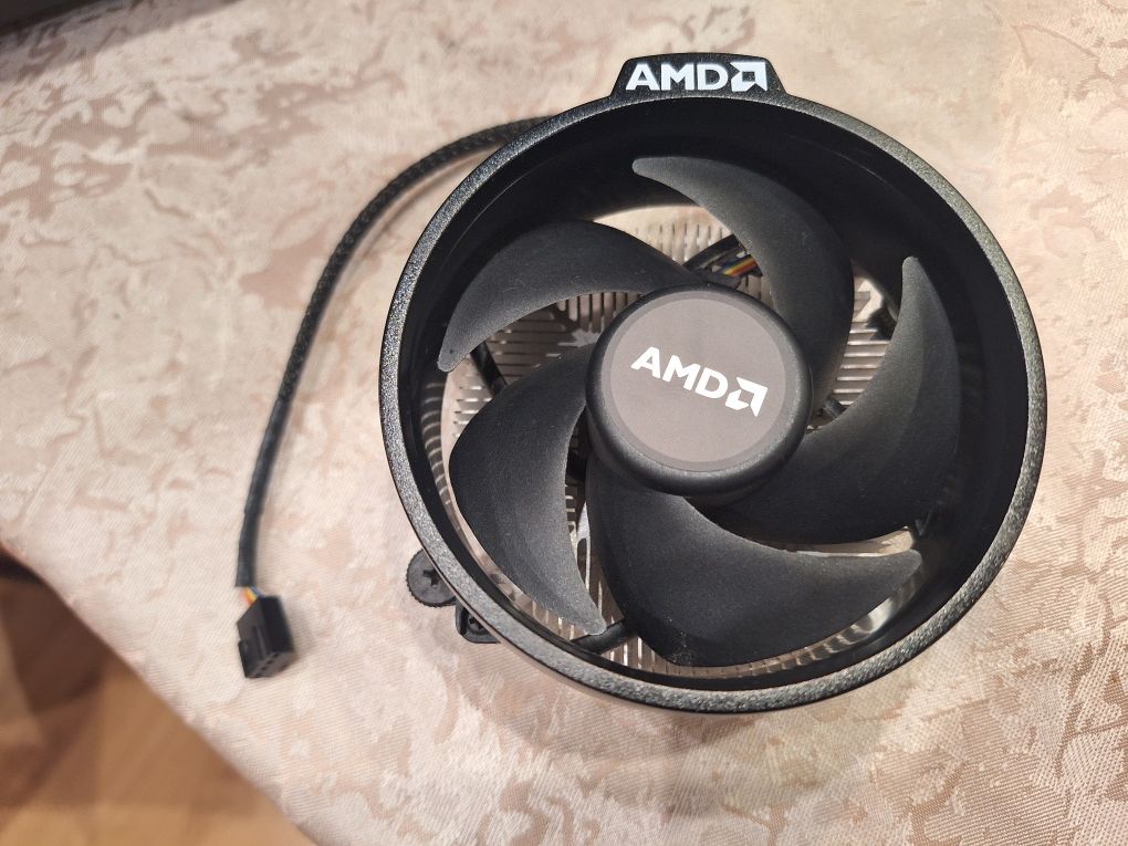 Охлаждане за процесор AMD