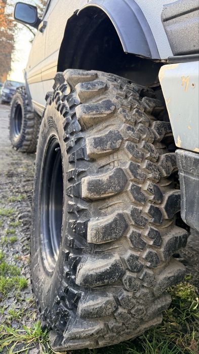 Maxxis CST CL18 35x10,5R16