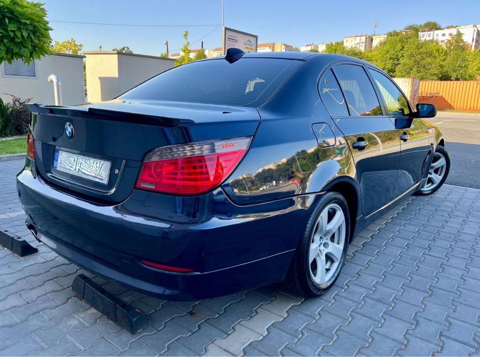 Vand sau schimb Bmw seria 5 e60