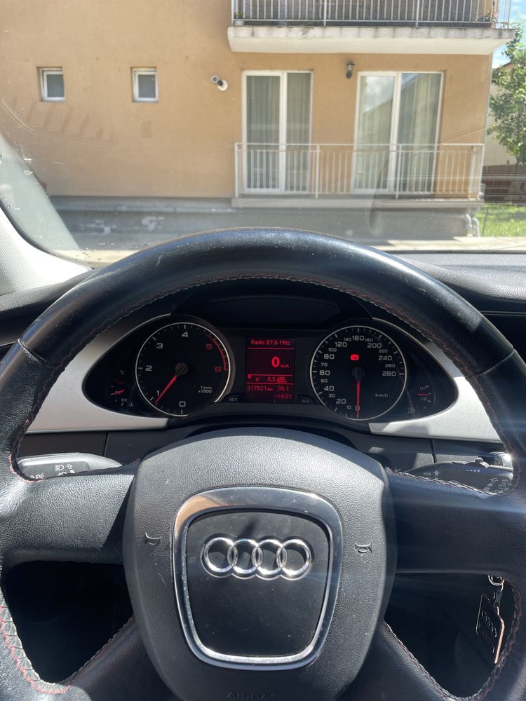 Audi a4 b8 avant TDI 6+1 viteze