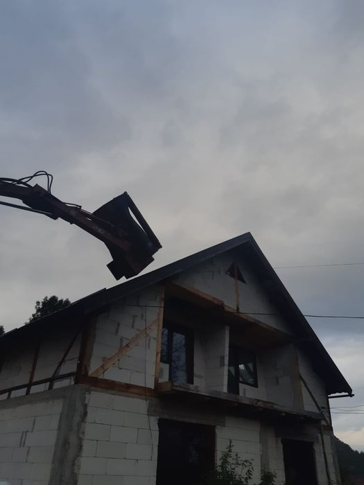 Vând, schimb tocător de resturi vegetale braț de 8m