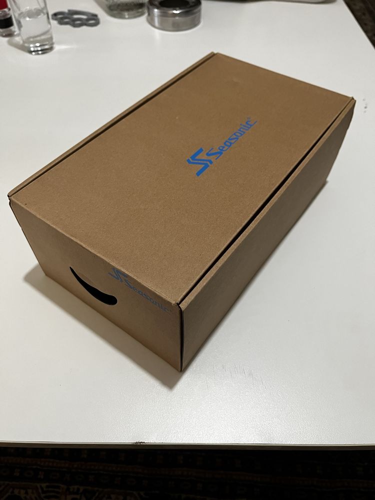 Захранване Seasonic G550W