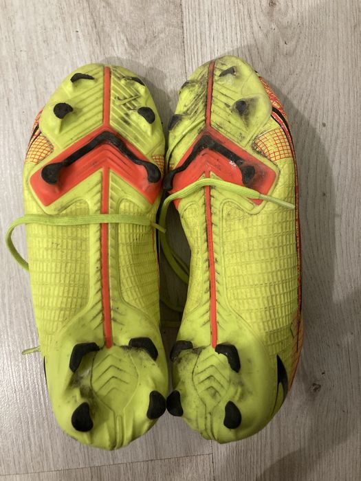 Бутонки nike