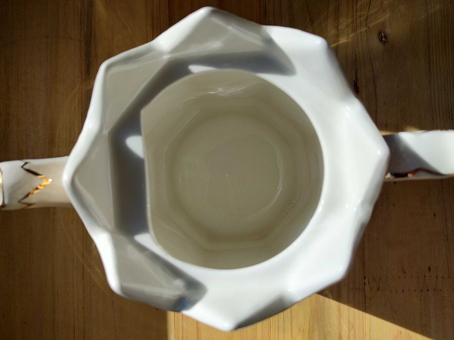 Винтидж британски чайник на Sadler Хенри VIII