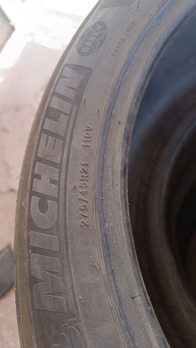 Зимние шины Мишлен 275/45/21