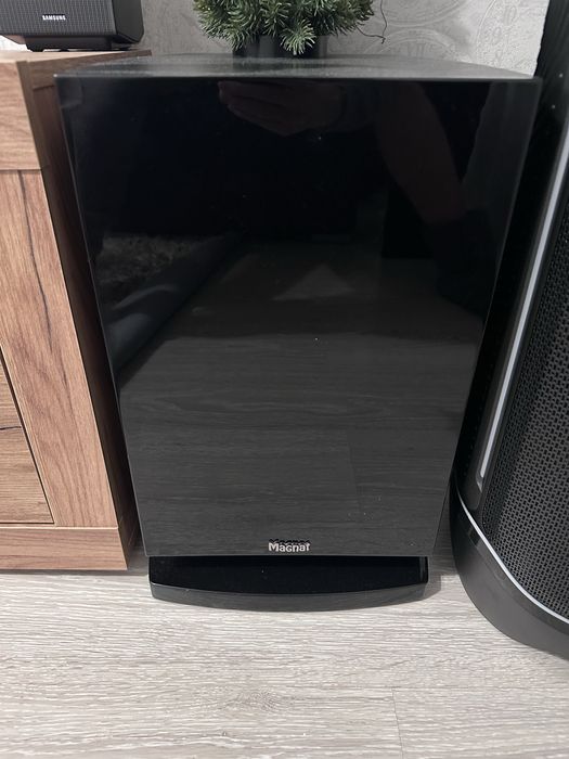 Subwoofer Magnat Quantum Sub 6725 A