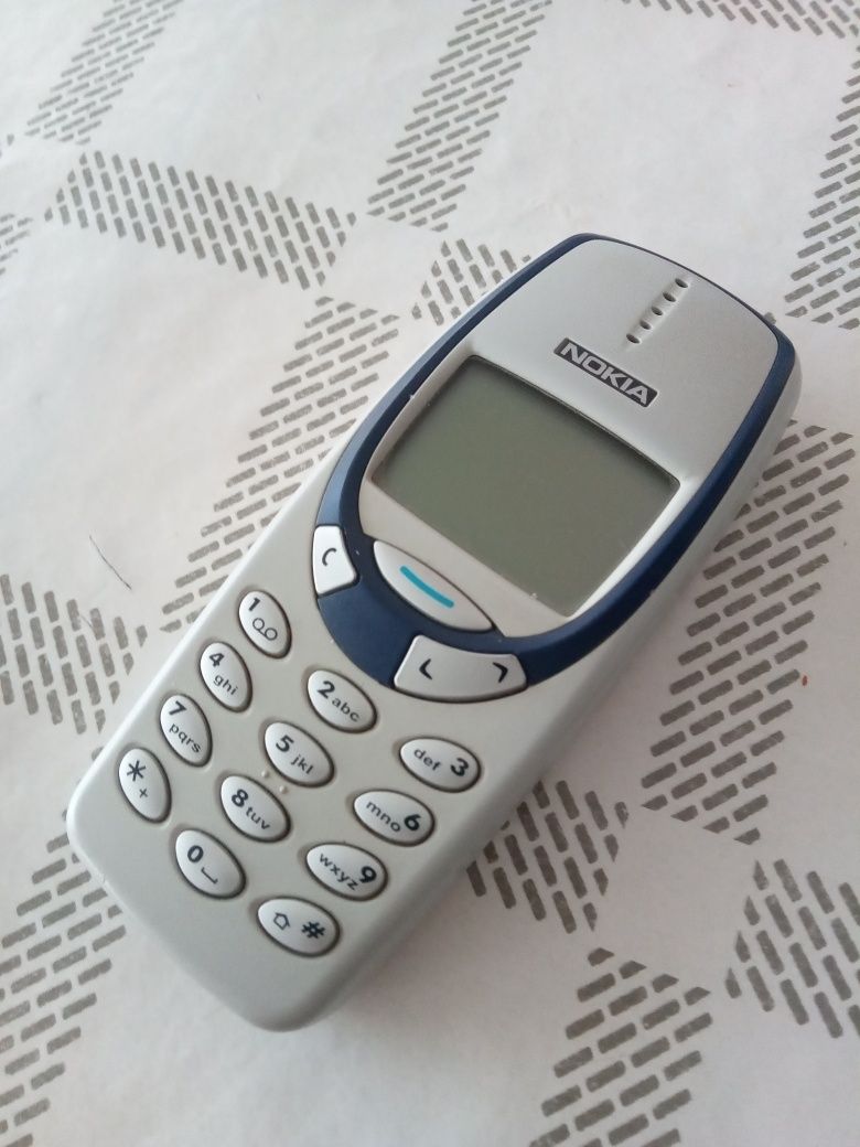 Telefon Nokia 3330 - functional / nu tine bateria !
