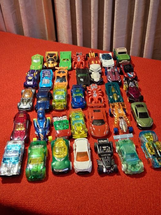 Mașinuțe fier HotWhels