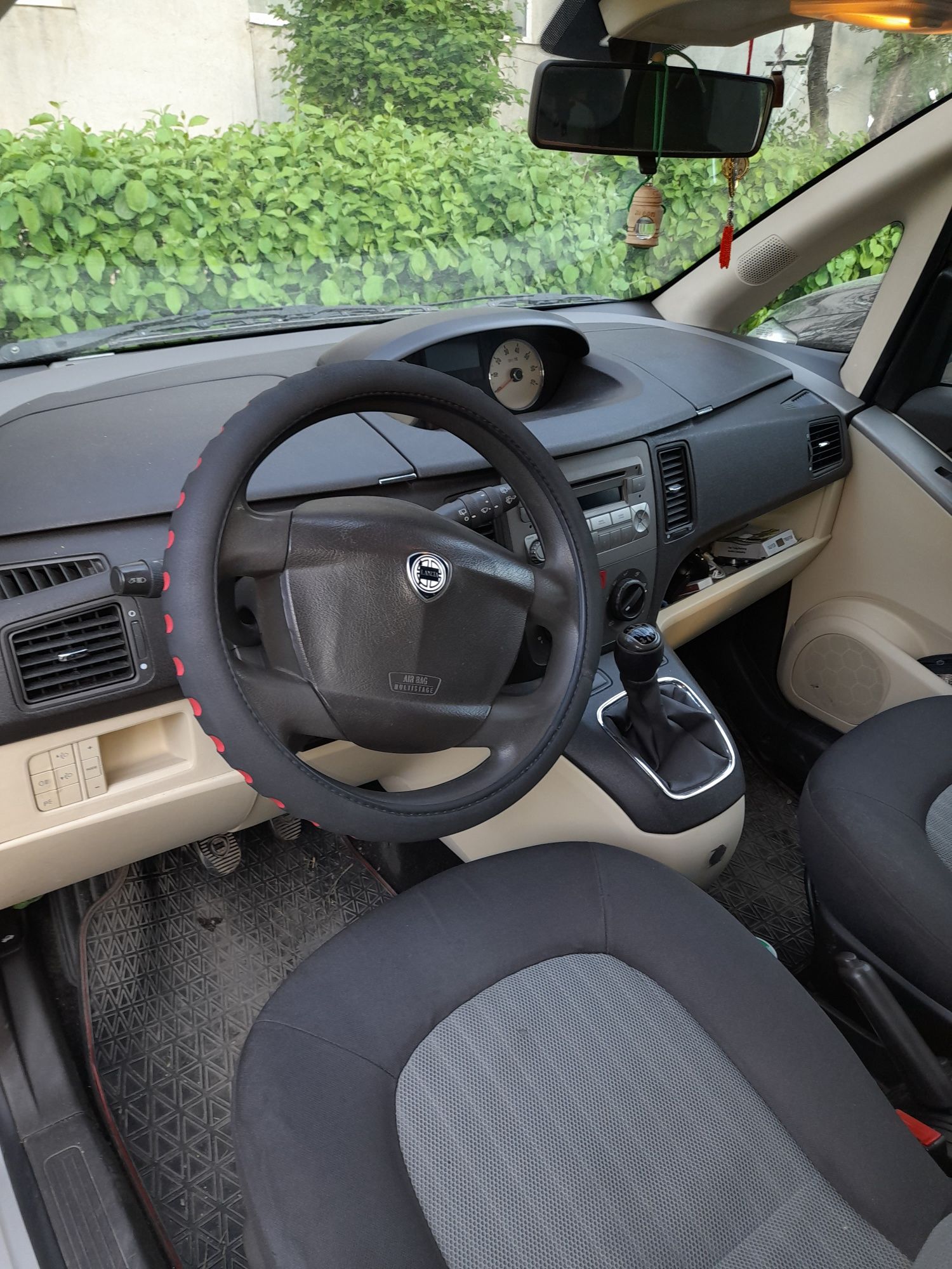 Se vinde !!Ford Tranzit + Lancia mussa