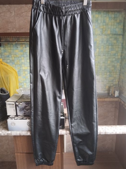 Брюки экокожа  р 40-44