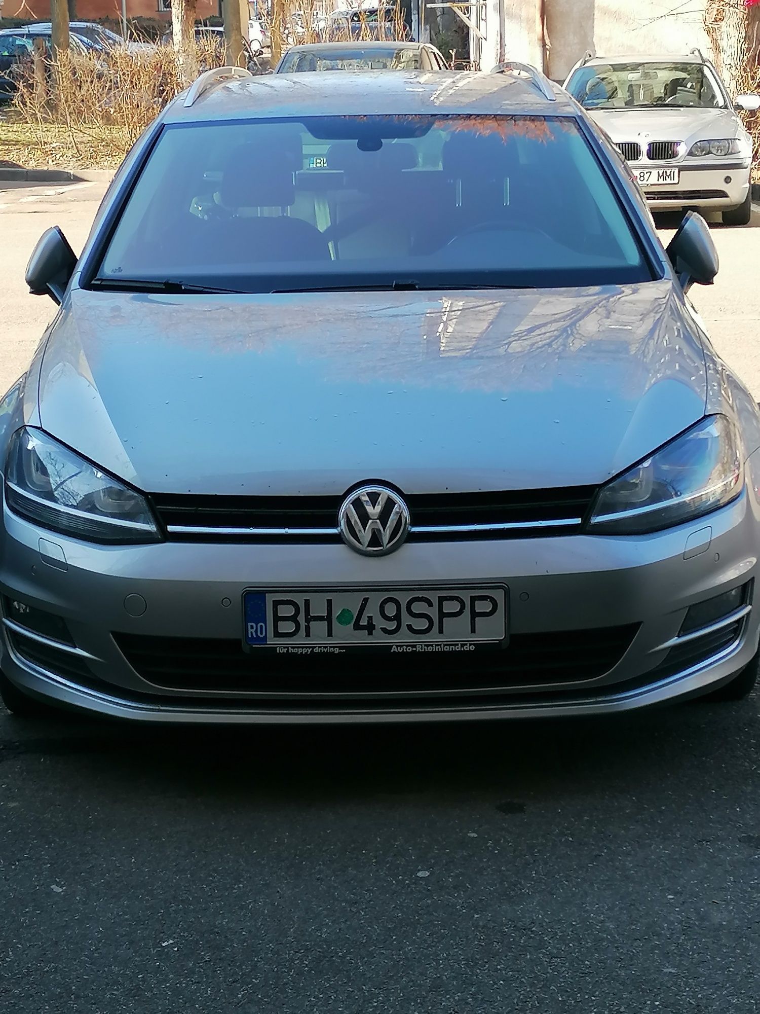 Vând VW GOLF 7 KOM. DSG 11.2015 Sau schimb cu Passat 2020 KOM. DSG