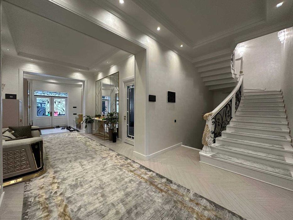 Центр Луначарского Евро дом 7 соток 1000 кв.м