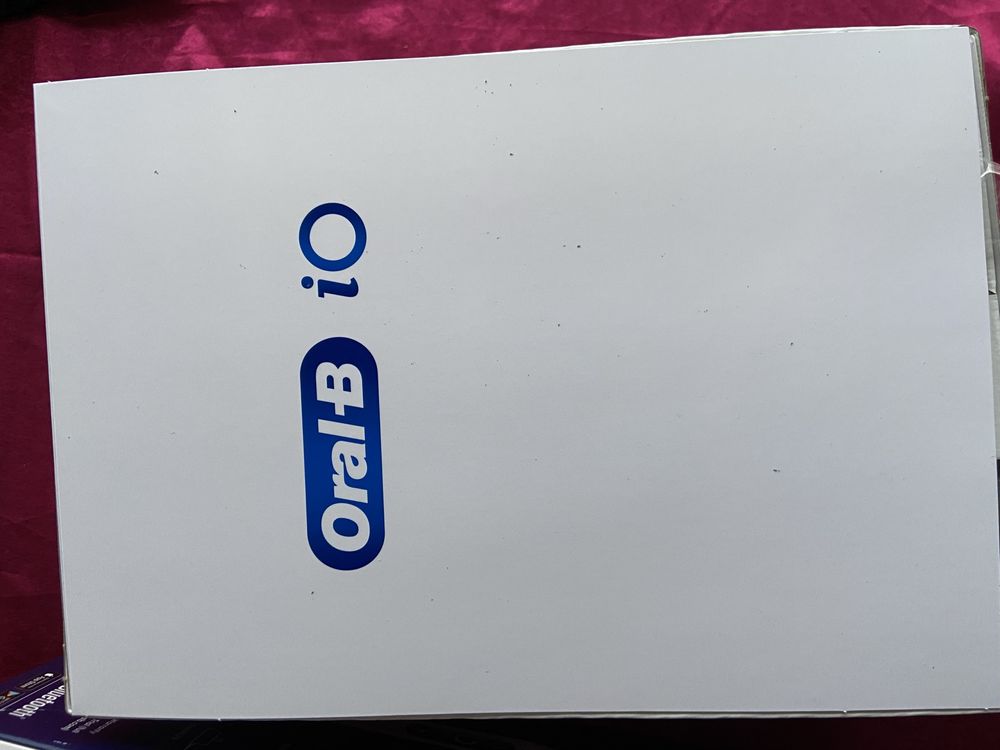 Periuta de dinti Oral-B iO6 sensitive edition