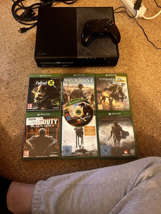 Xbox One 500GB + 7 jocuri