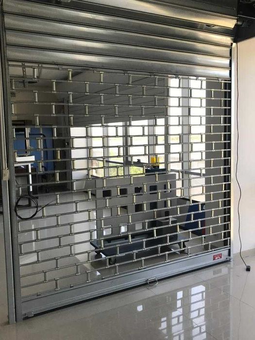 Usi garaj sectionale, rulouri exterioare automatizari bariere