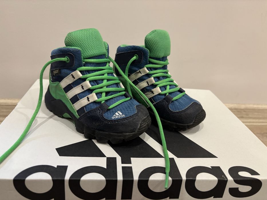 Ботуши Adidas Terrex размер 21