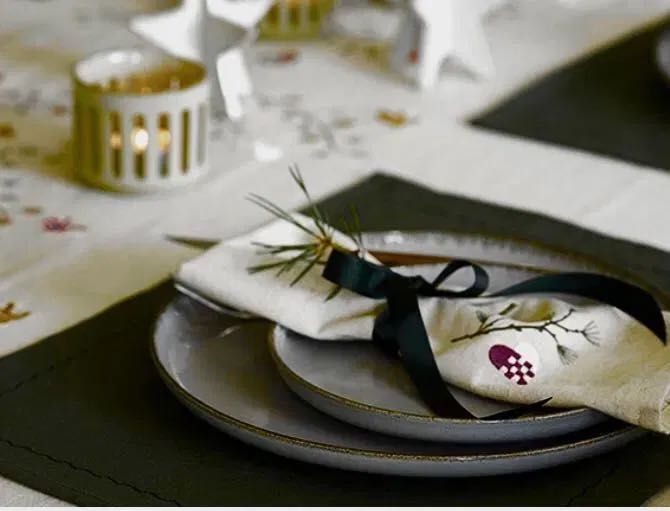 Чинии сервиз за хранене