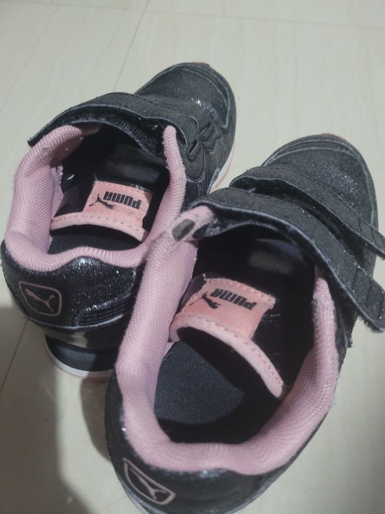 Лот маратонки Adidas и Puma 32н