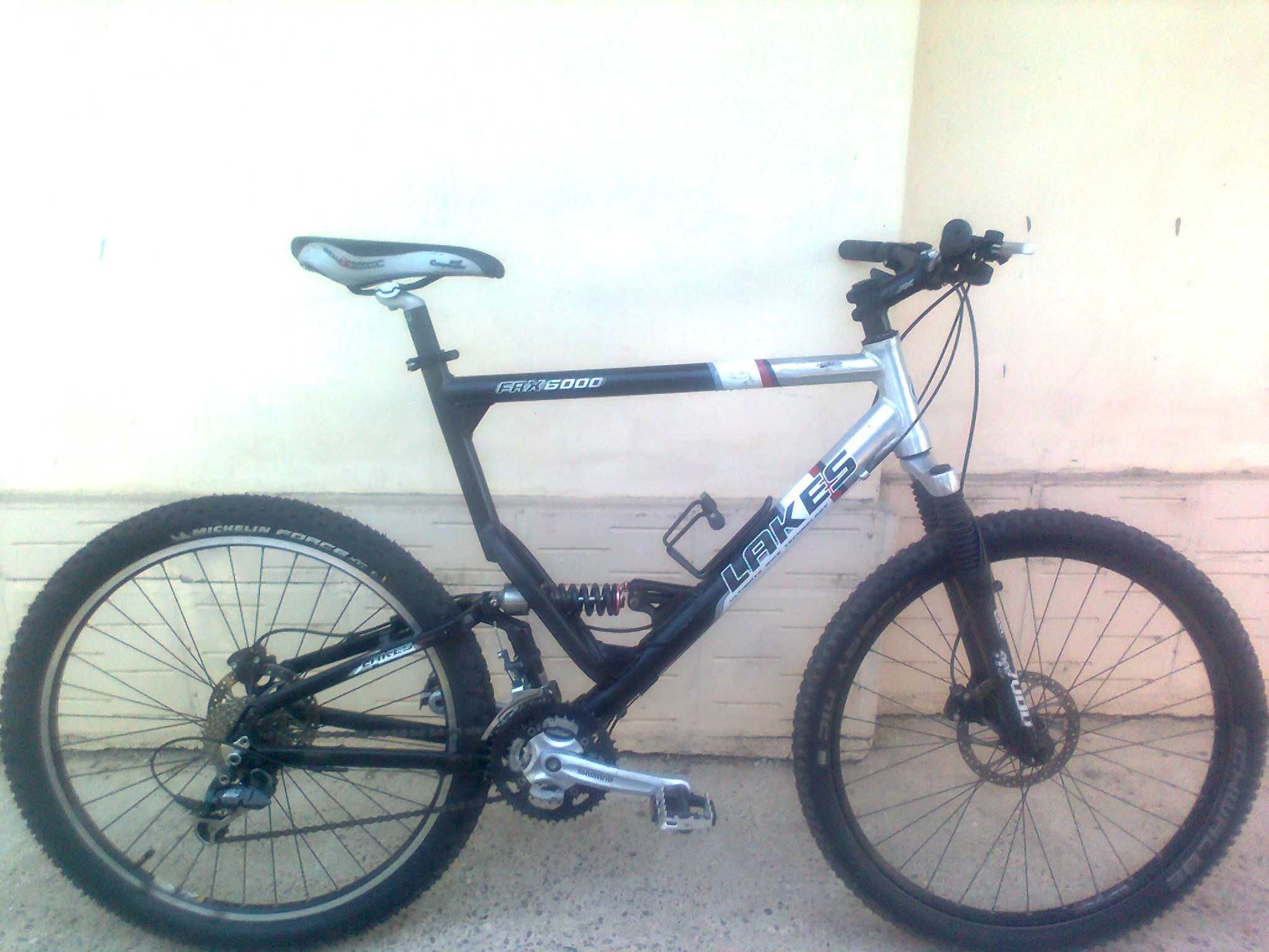 Хидравлична мекица Lakes PRX 6000