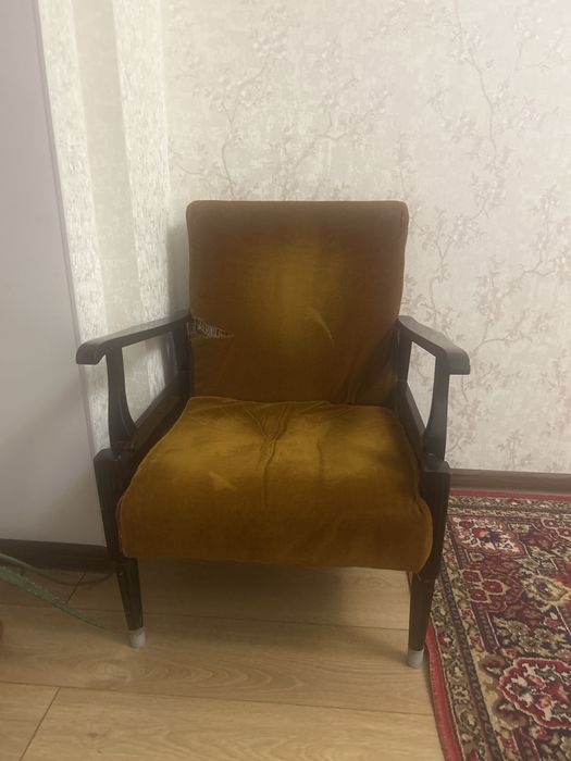 Срочно продам кресло.