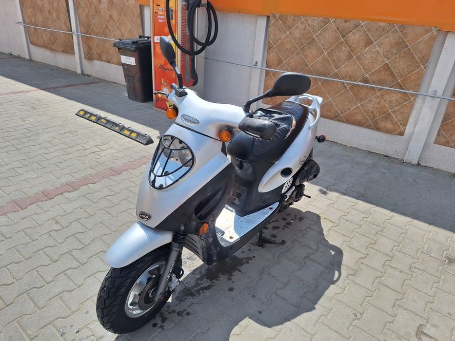 Scuter kymco 49cm Adus din Germania