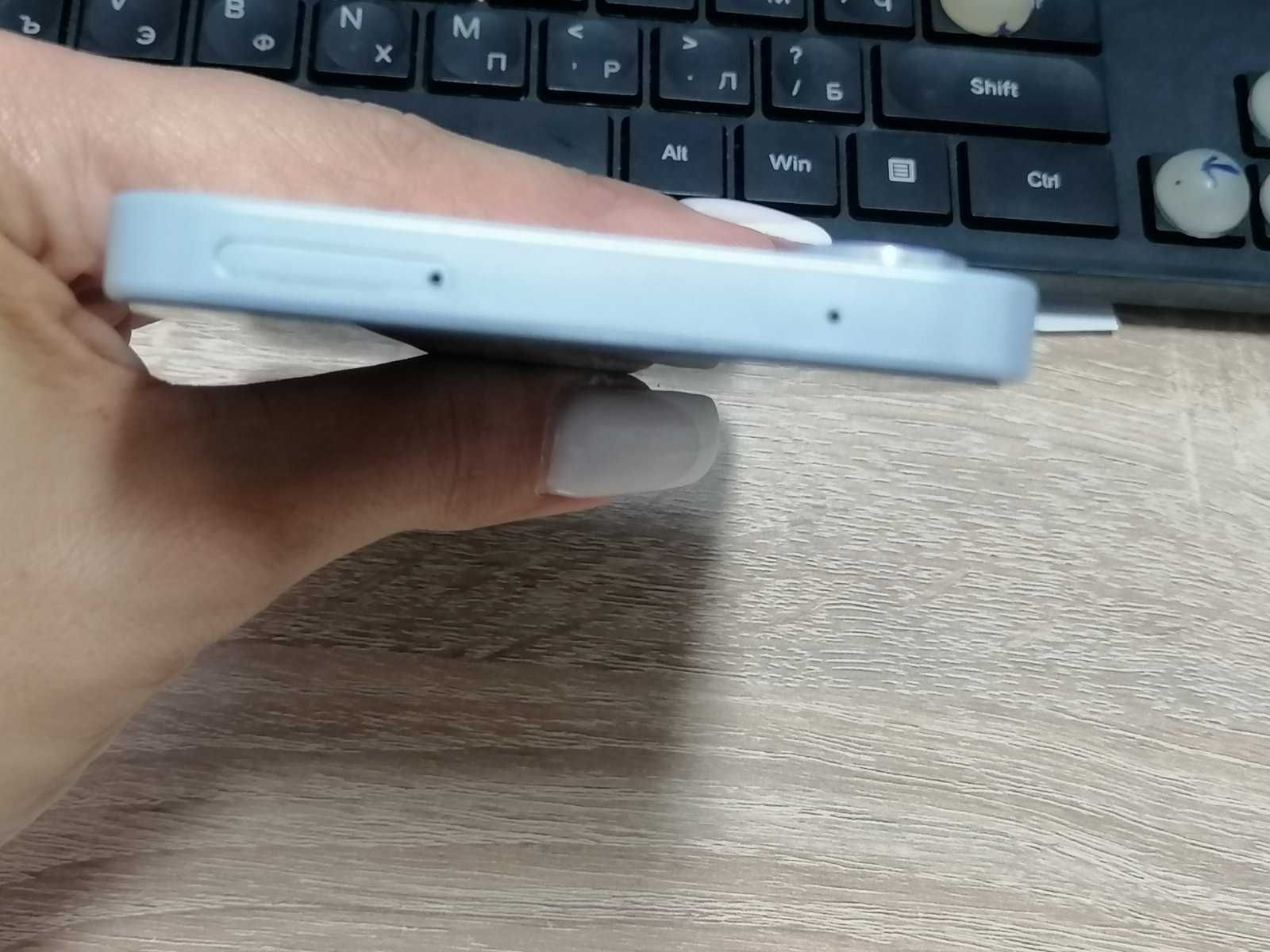 Телефон Samsung A35 КАТО НОВ!!