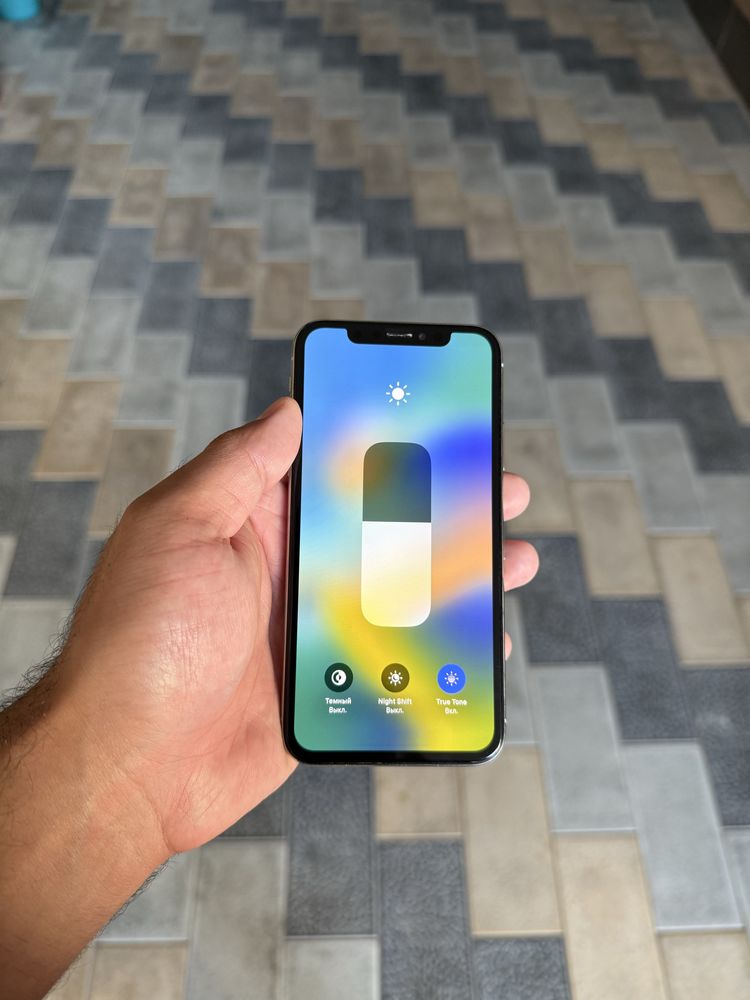 Iphone X Ayfon X 64gb oq sotiladi tel ideal aybi yo face ishlidi