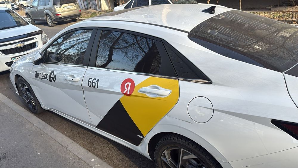 Хуйндай элантра в аренду под такси