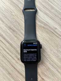 Apple Watch SE 2 nd gen 40 mm