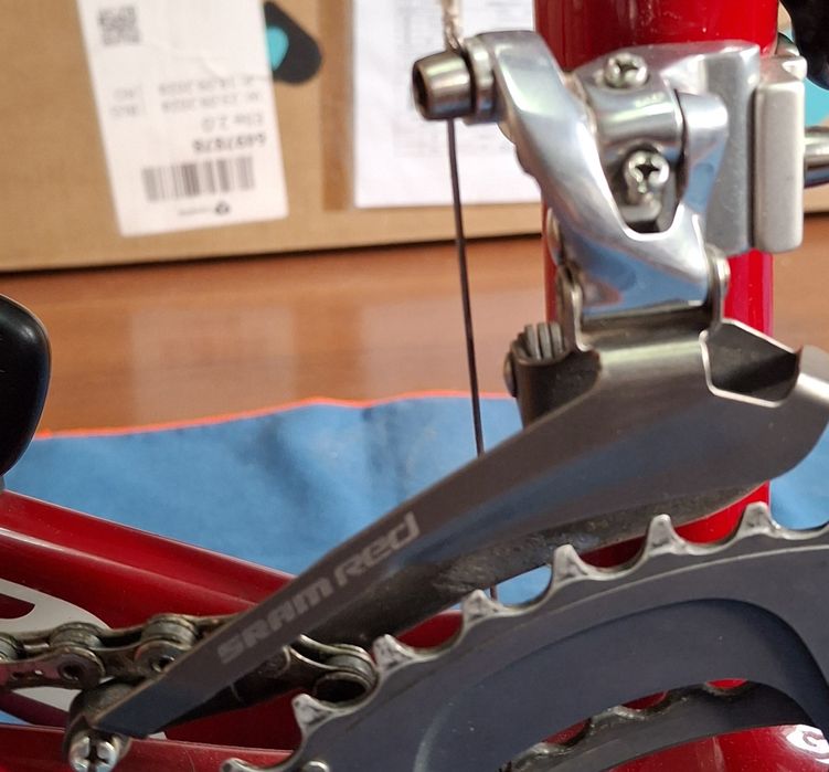 Vand la set sau la bucata piese red sram cursiera