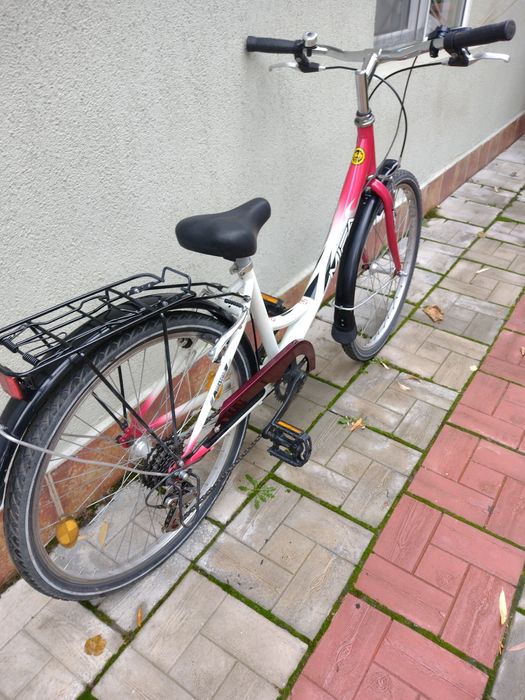 Bicicleta roți pe 24