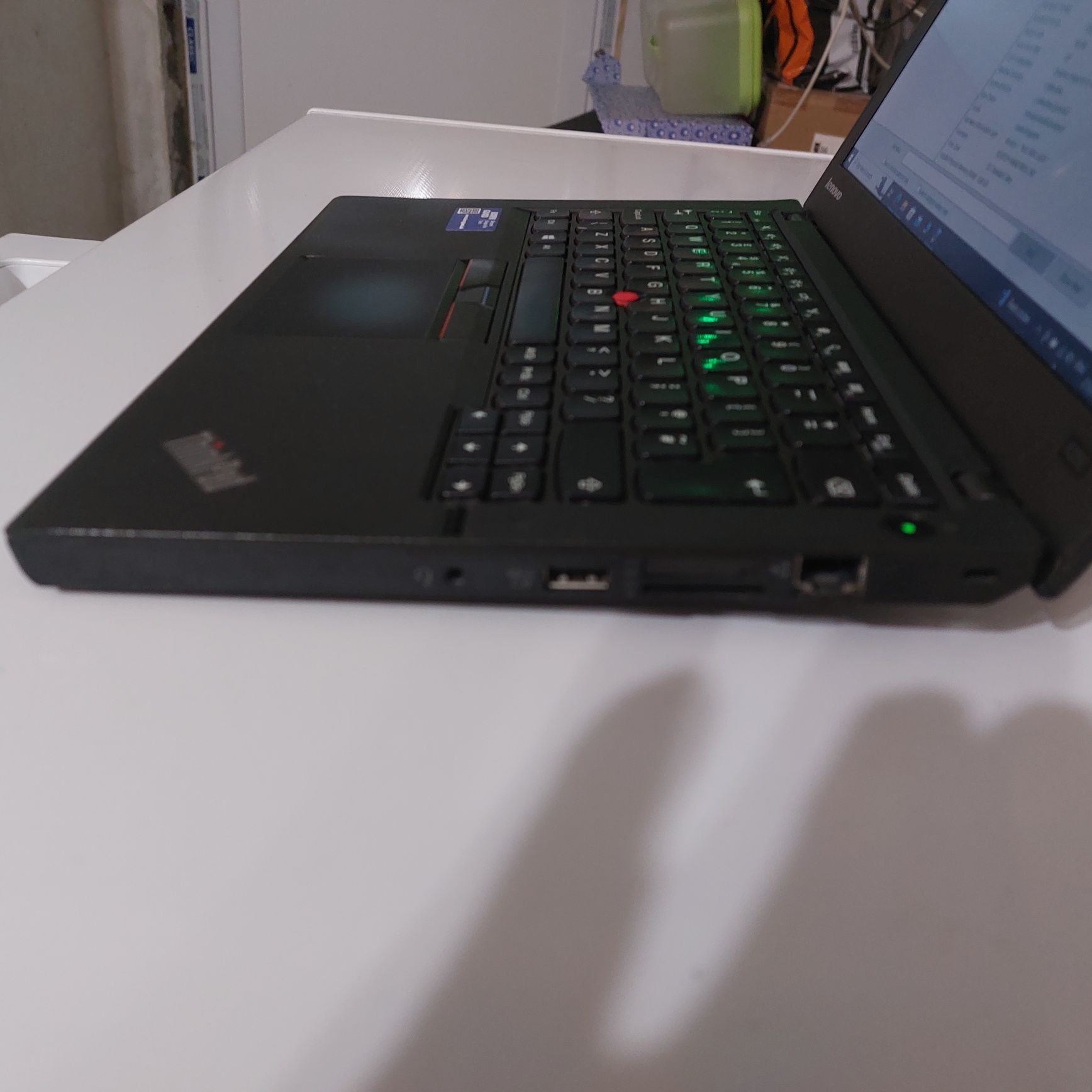 Лаптоп Lenovo x250, Intel core i5