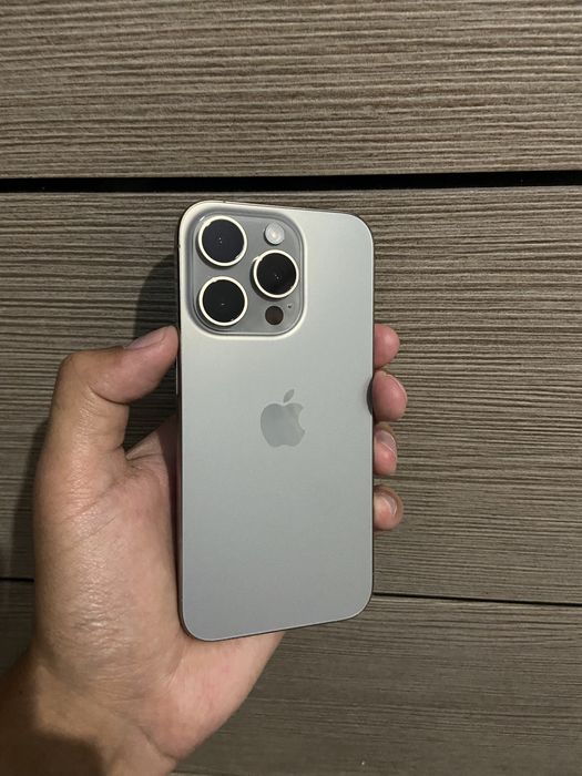 Айфон 15 про с коробкой