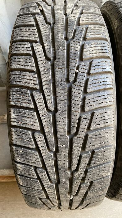 Шины Nokian 225/60/17 2 шины