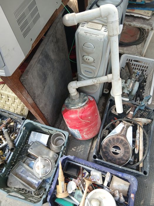 Раширитини бак .