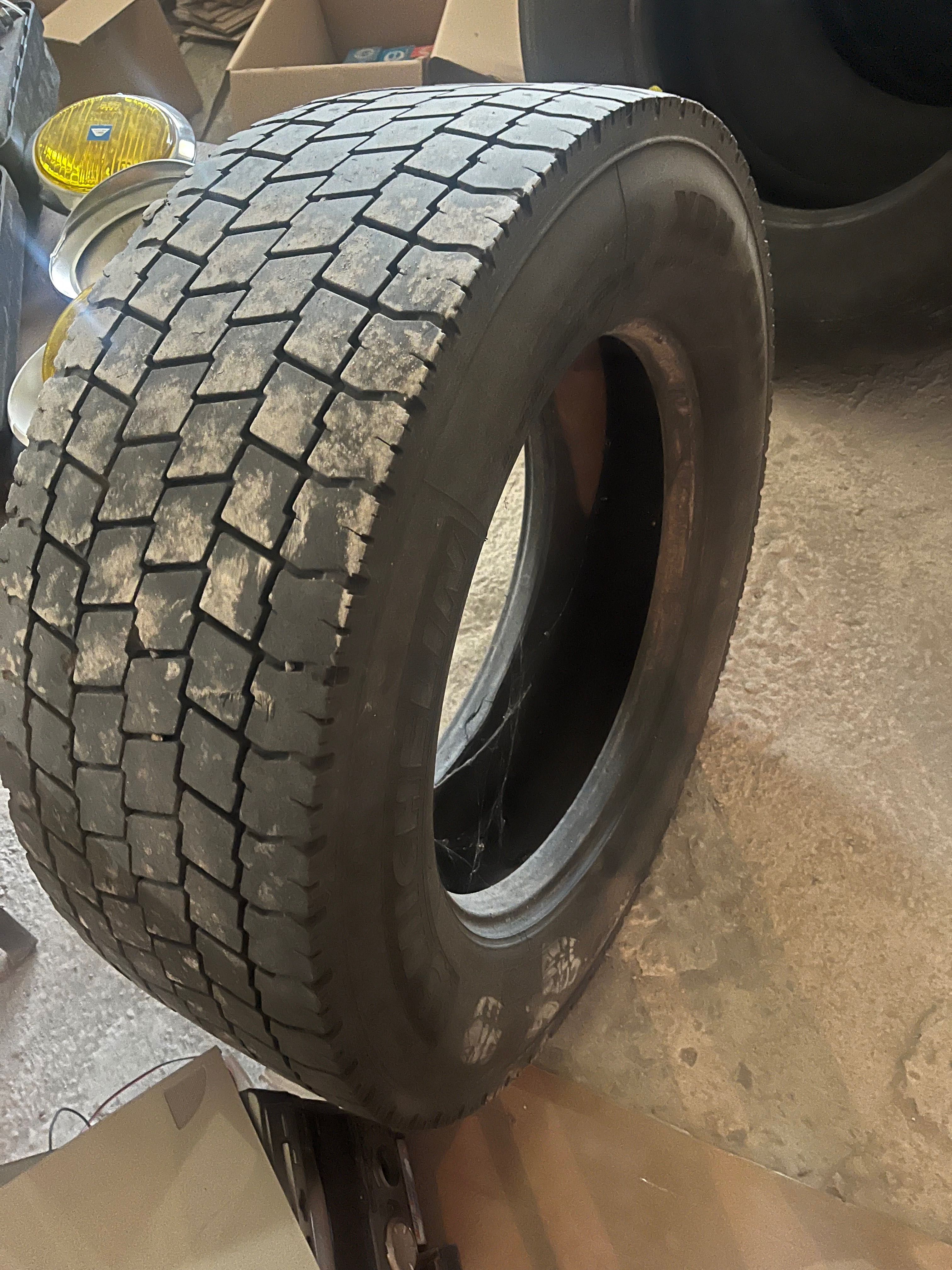 Гуми за камион, Michelin, Semperito