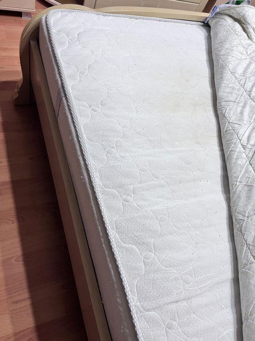 Матрас отдам бесплатно самовывоз